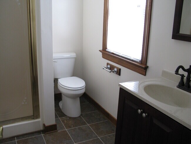 Building Photo - 7163 Plum Grove Ct