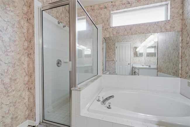 Building Photo - 29417 Crossland Dr