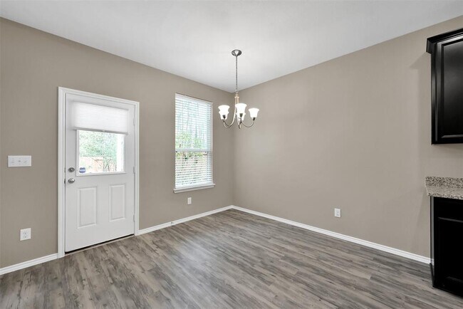 Building Photo - 2015 Lost Timbers Dr