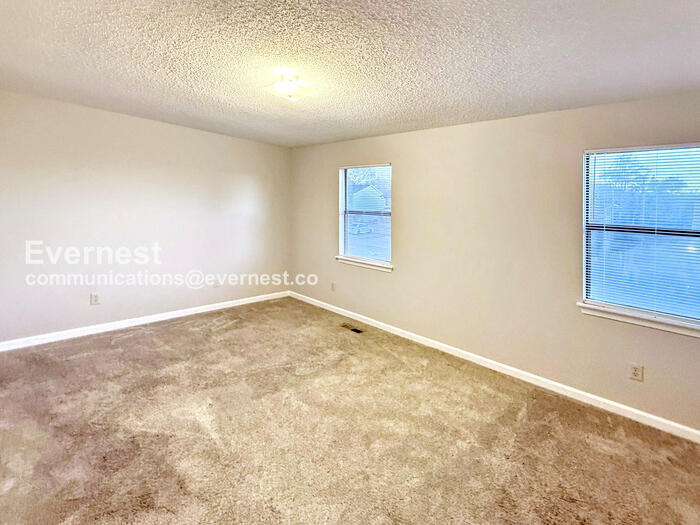 Building Photo - 5406 Notting Hill Rd