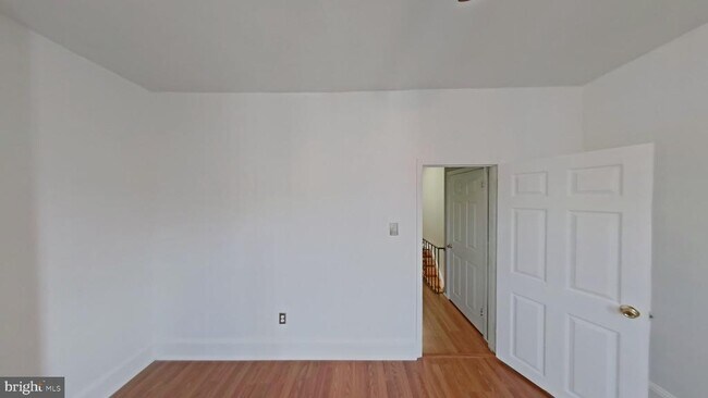 Building Photo - 2629 S Rosewood St