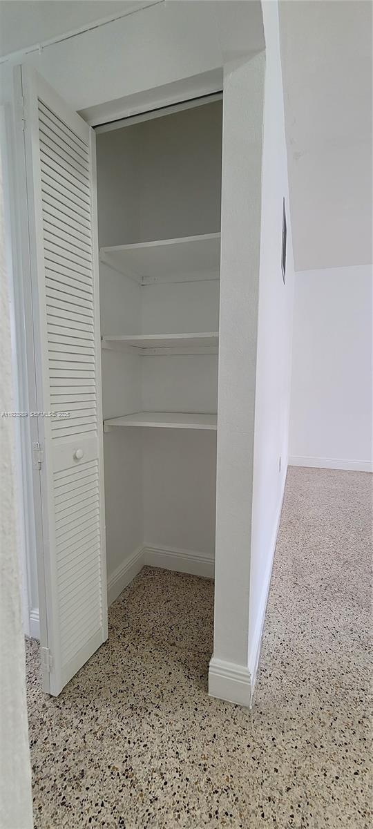 Building Photo - 34 E 21st St