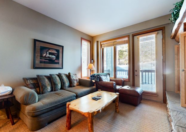 Building Photo - Beautiful 2 Bed, 2 Bath Fully Furnished Co...
