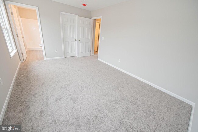 Building Photo - 243 Morgans Ct