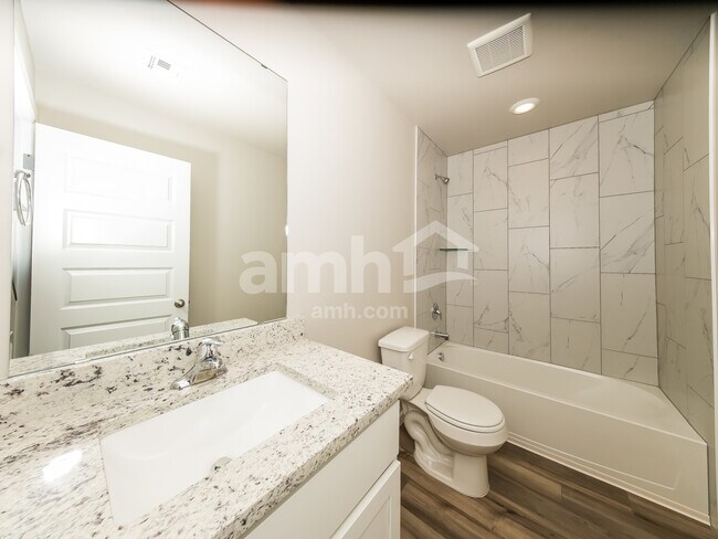 Building Photo - 12725 Torretta Wy