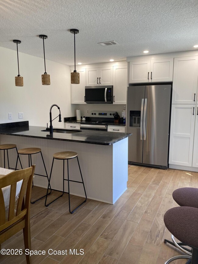 Building Photo - 3274 Sand Ct