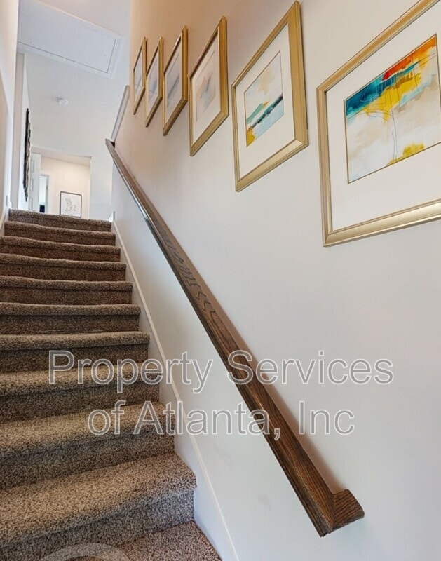 Building Photo - 6900 Newcastle Ct