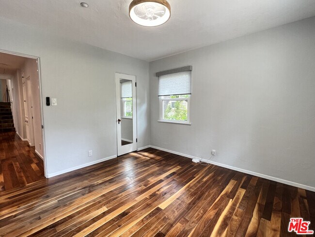 Building Photo - 390 N Baldwin Ave