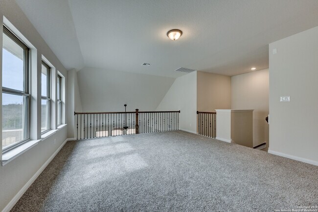 Building Photo - 9007 Shady Mountain