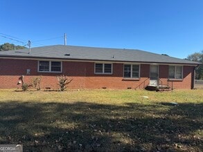 Building Photo - 2238 Emory St SW