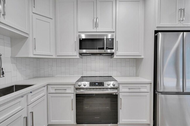 Building Photo - 2022 Bristlecone Pl