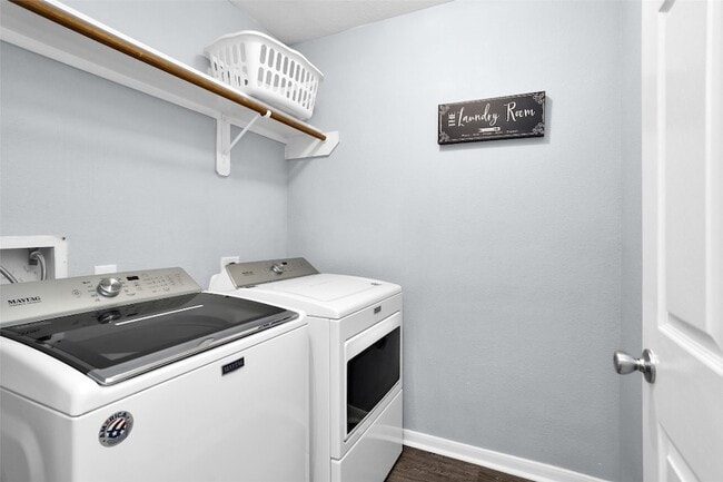 Building Photo - 3015 Beacon Grove St