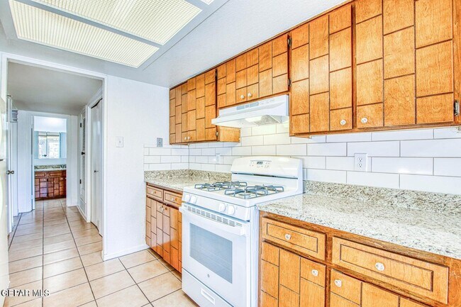 Building Photo - 2012 Amy Sue Dr