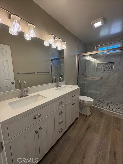 Building Photo - 33972 El Encanto Ave