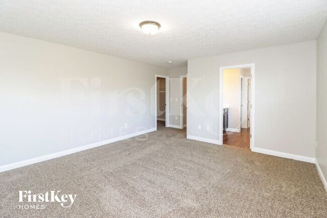 Building Photo - 4290 Yellow Prairie Dr