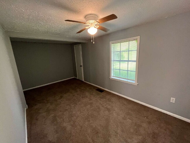 Building Photo - Cozy 3BR Rental in Pearl, MS – Spacious Ya...