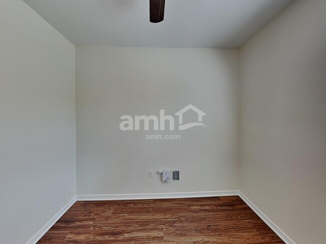 Building Photo - 5116 Piazza Loop