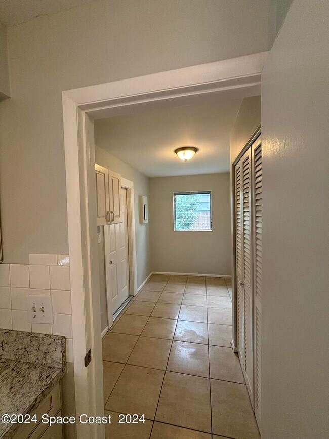 Building Photo - 790 Renner Ave