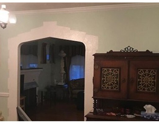 Building Photo - 152 Chestnut Hill Ave