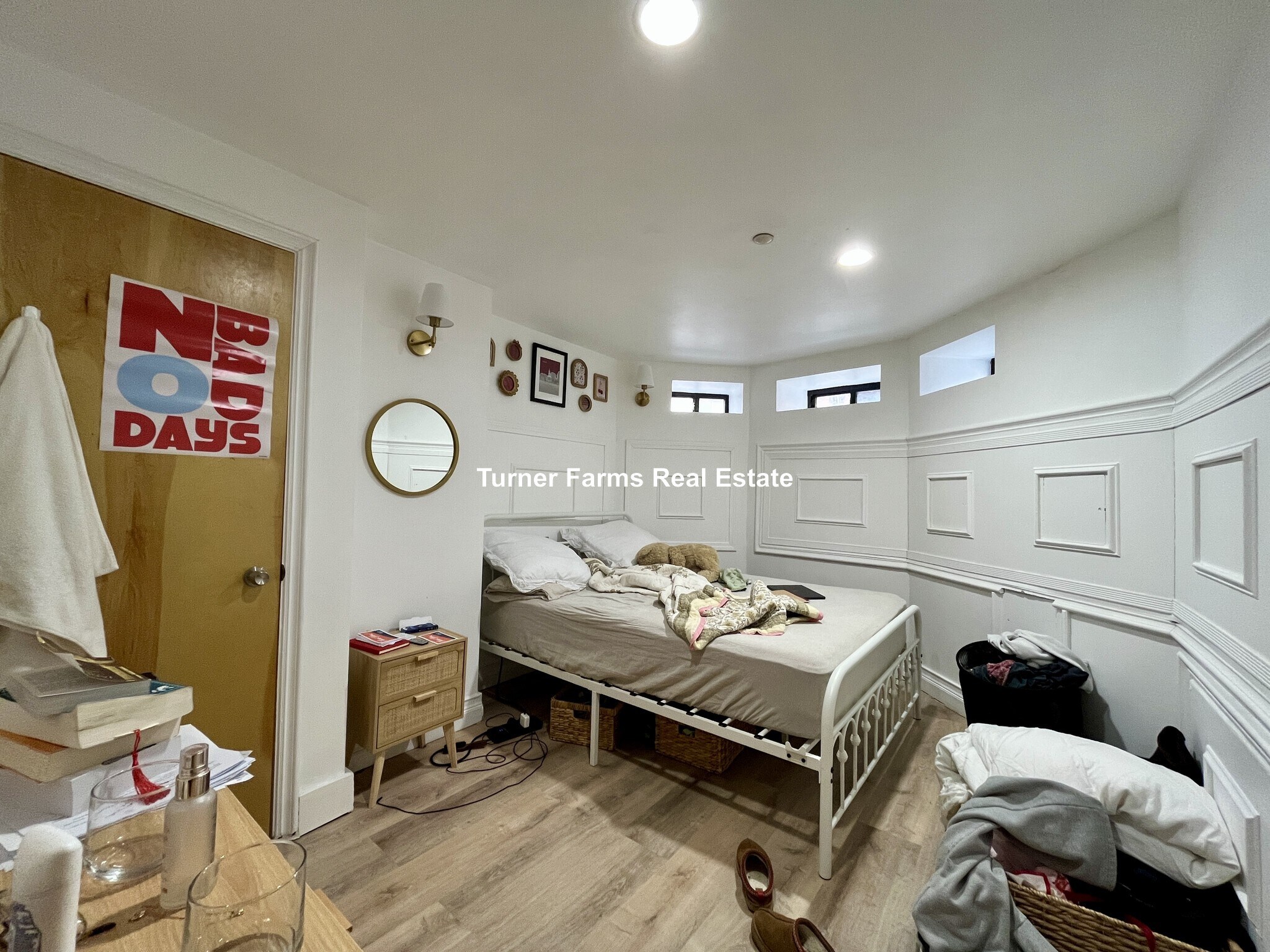 Building Photo - 64 Louis Prang St