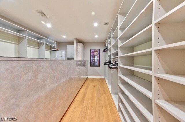 Building Photo - 3160 Bel Air Dr