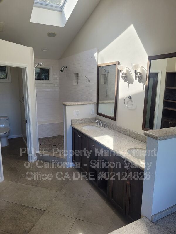 Building Photo - 24791 Northcrest Ln