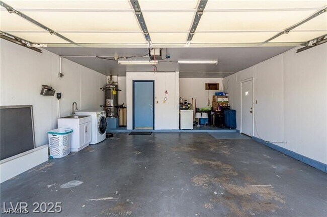 Building Photo - 3826 S Edmond St