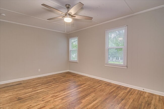 Building Photo - 531 Tubman St