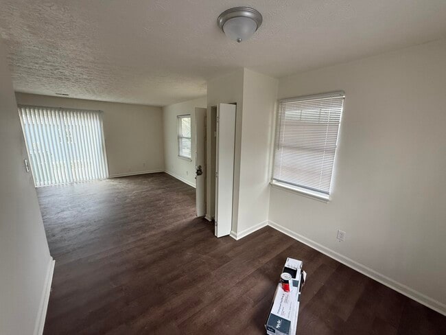 Building Photo - 752 Gatehouse Pl