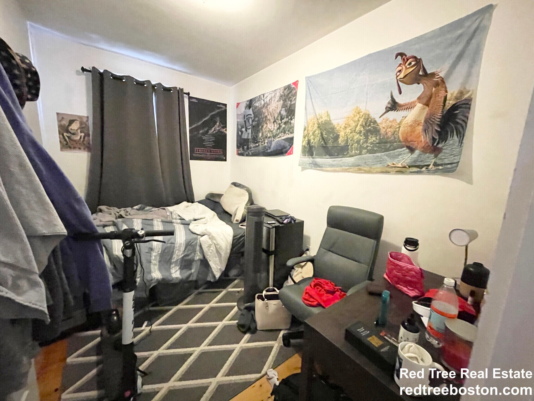 Building Photo - 37 Hillside St