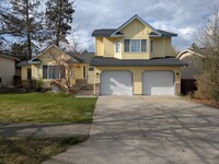 Building Photo - 805 E Singing Hills Dr