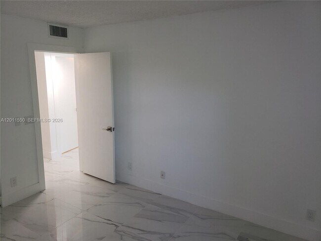 Building Photo - 13255 SW 7th Ct