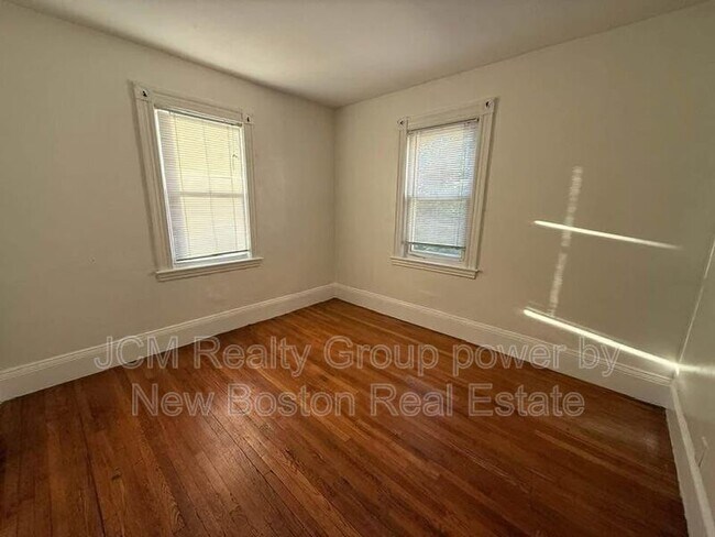 Building Photo - 51 Ashland St