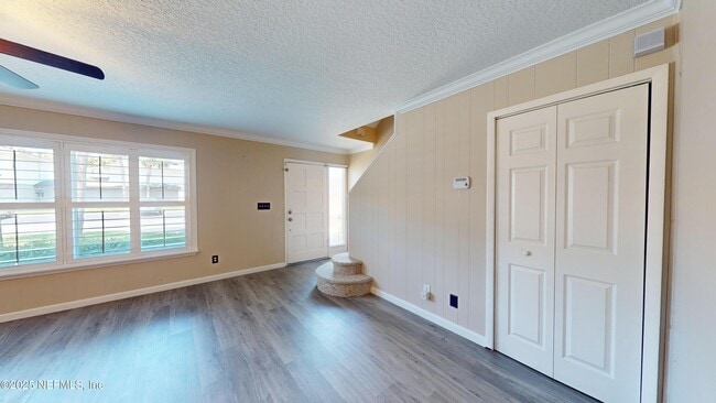 Building Photo - 695 A1A N