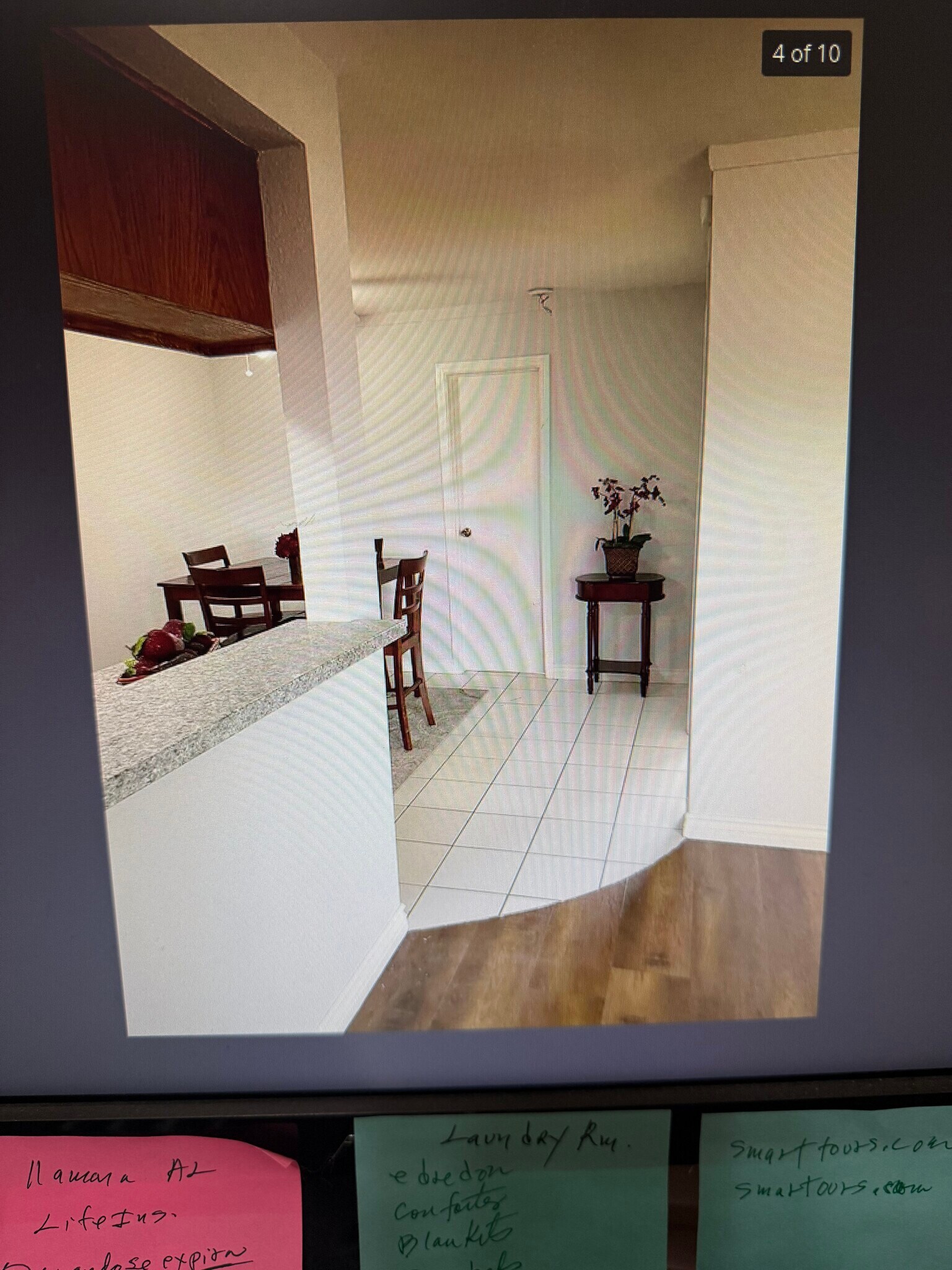 Building Photo - 1216 W Victory Blvd