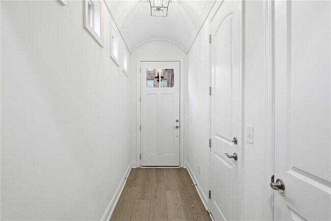 Building Photo - 110 Via Roma