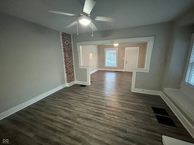 Building Photo - 1134 Lasalle St