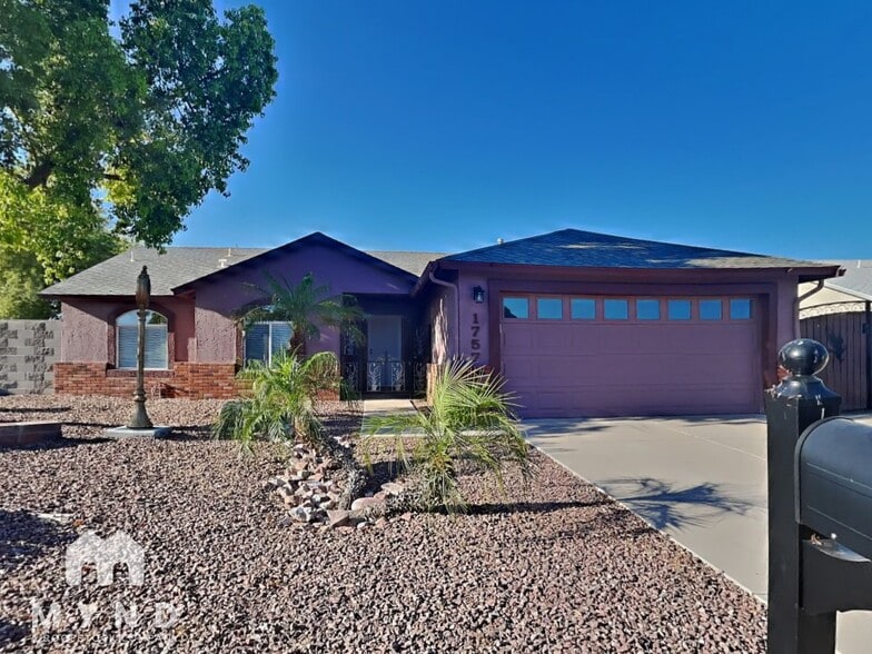 Primary Photo - 1757 W Ray Ln