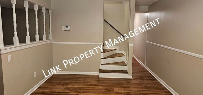 Building Photo - 7183 Holland Ln