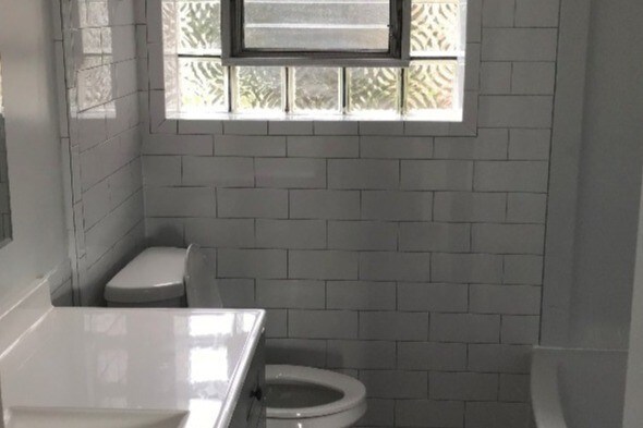 Building Photo - 9647 Pacific Ave