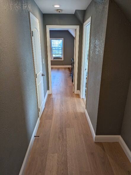 Building Photo - 138 Viewmont Ave