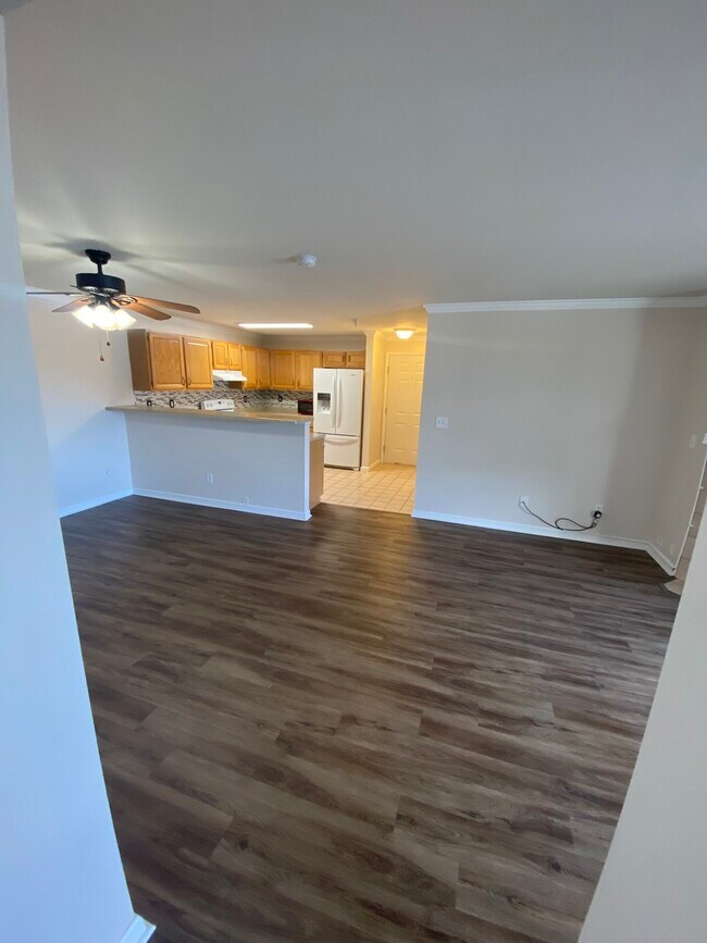 Building Photo - 12338 W Dorado Pl