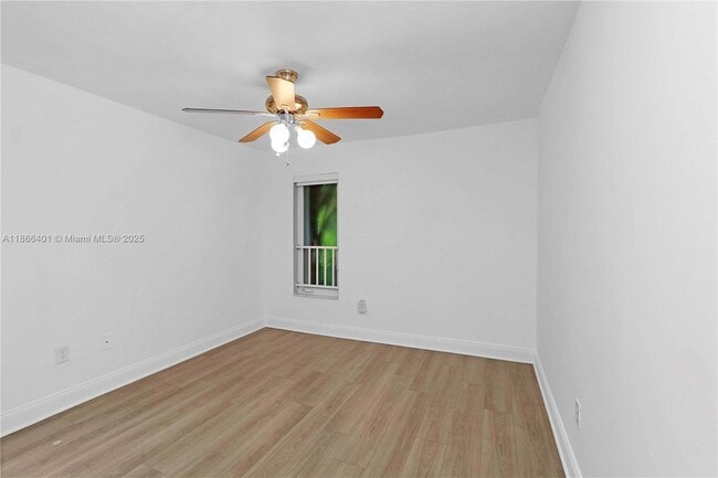 Building Photo - 3030 Bird Ave