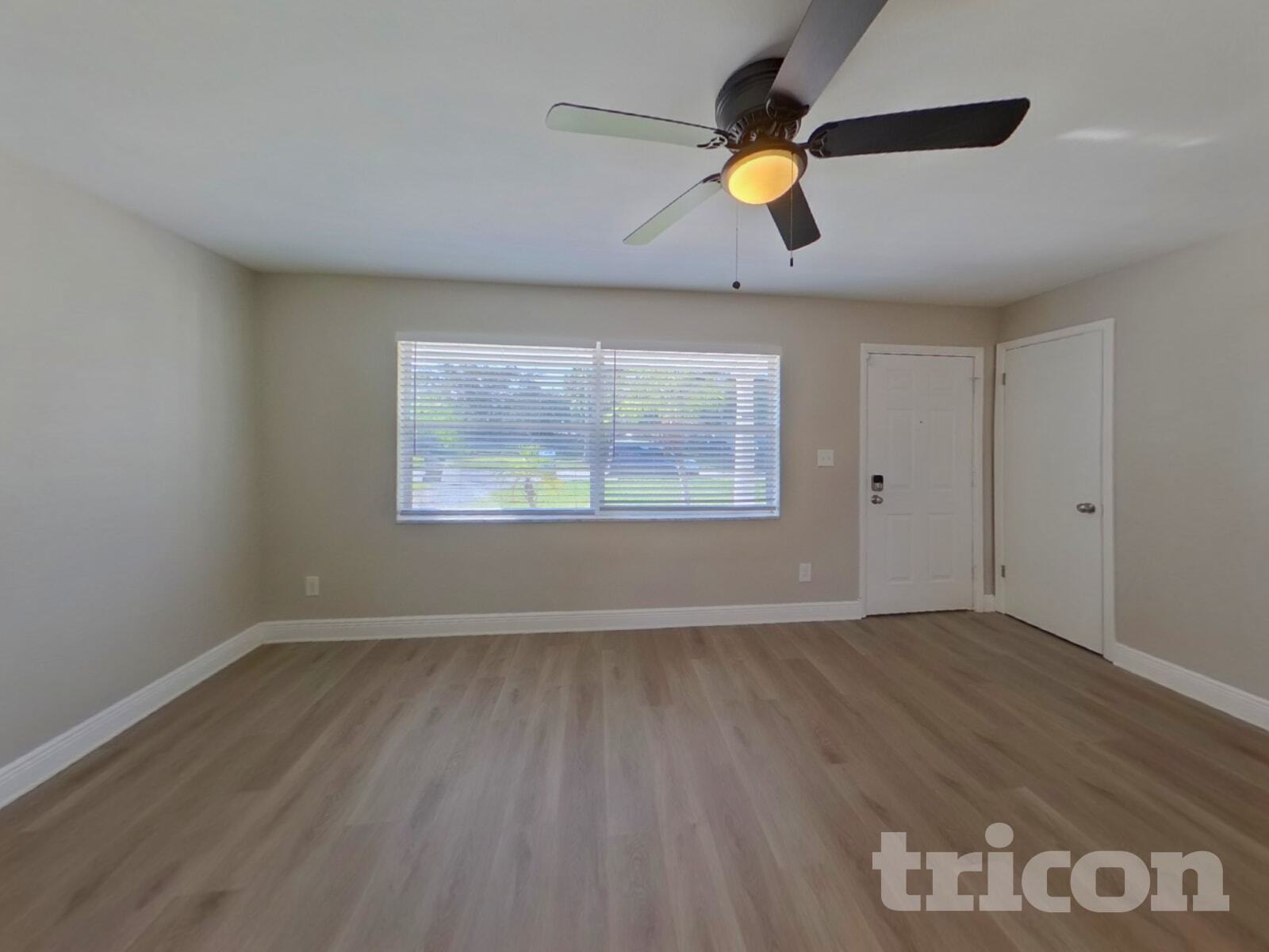 Building Photo - 201 85th Ave N