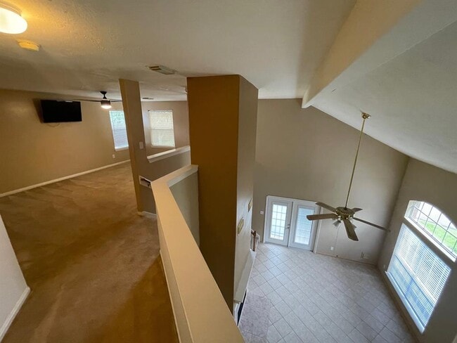 Building Photo - 4002 Timber Falls Ct