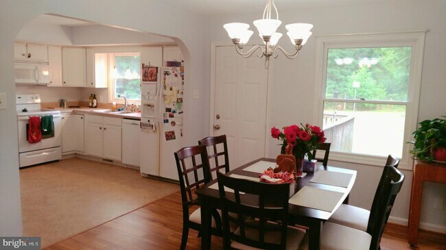 Primary Photo - 43017 Fairgrounds Rd