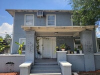 Building Photo - 803 E Lake Ave