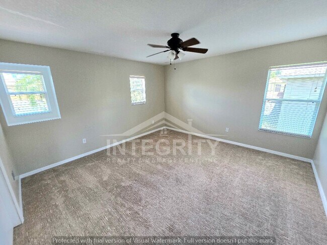 Building Photo - 18822 Sunterra Dr
