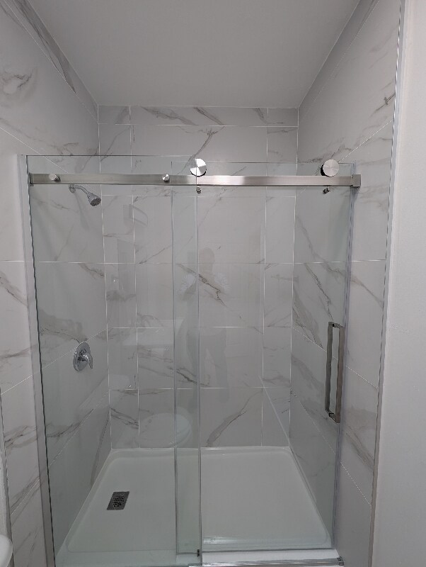 Building Photo - 11035 Moorpark St