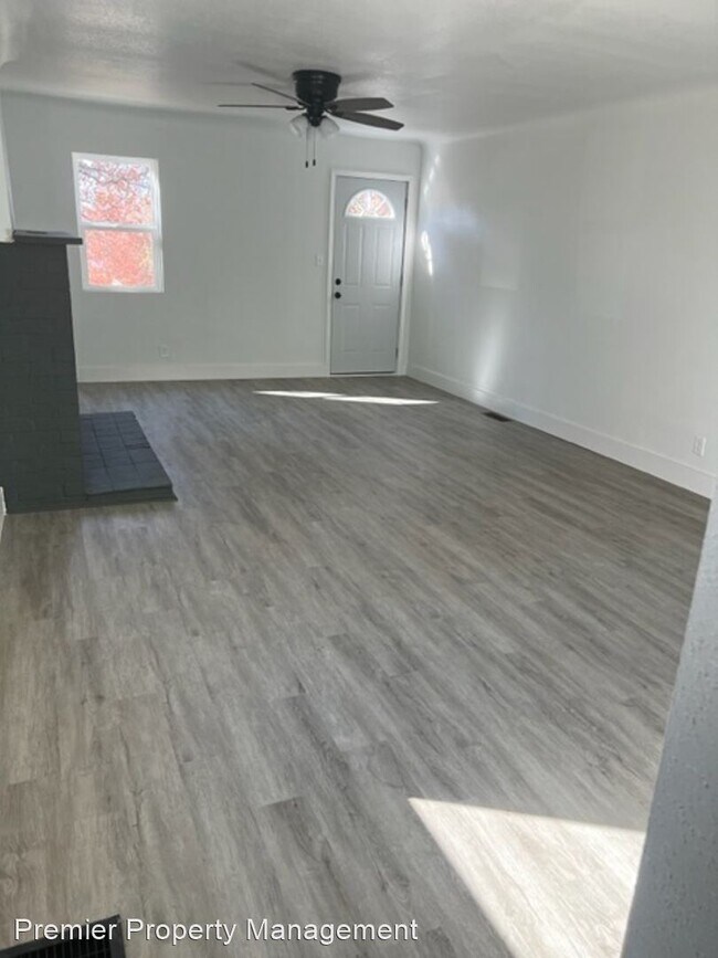 Building Photo - 3 br, 2 bath House - 12 Rolla Garden